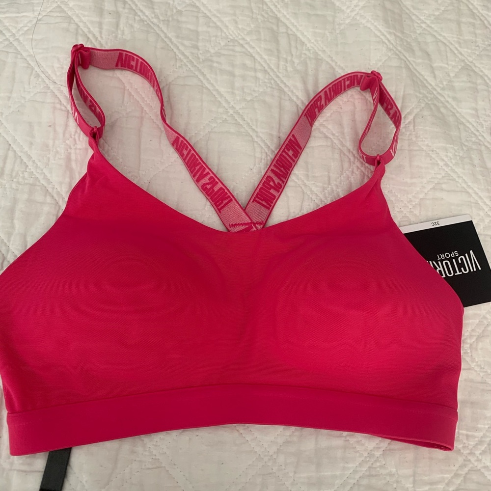 Sports bra